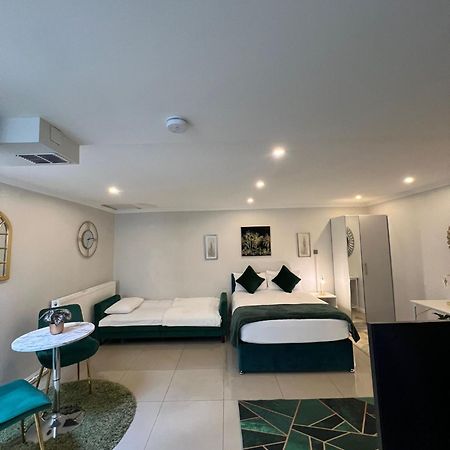 Luxury Studio Apartment Harrow on the Hill Esterno foto