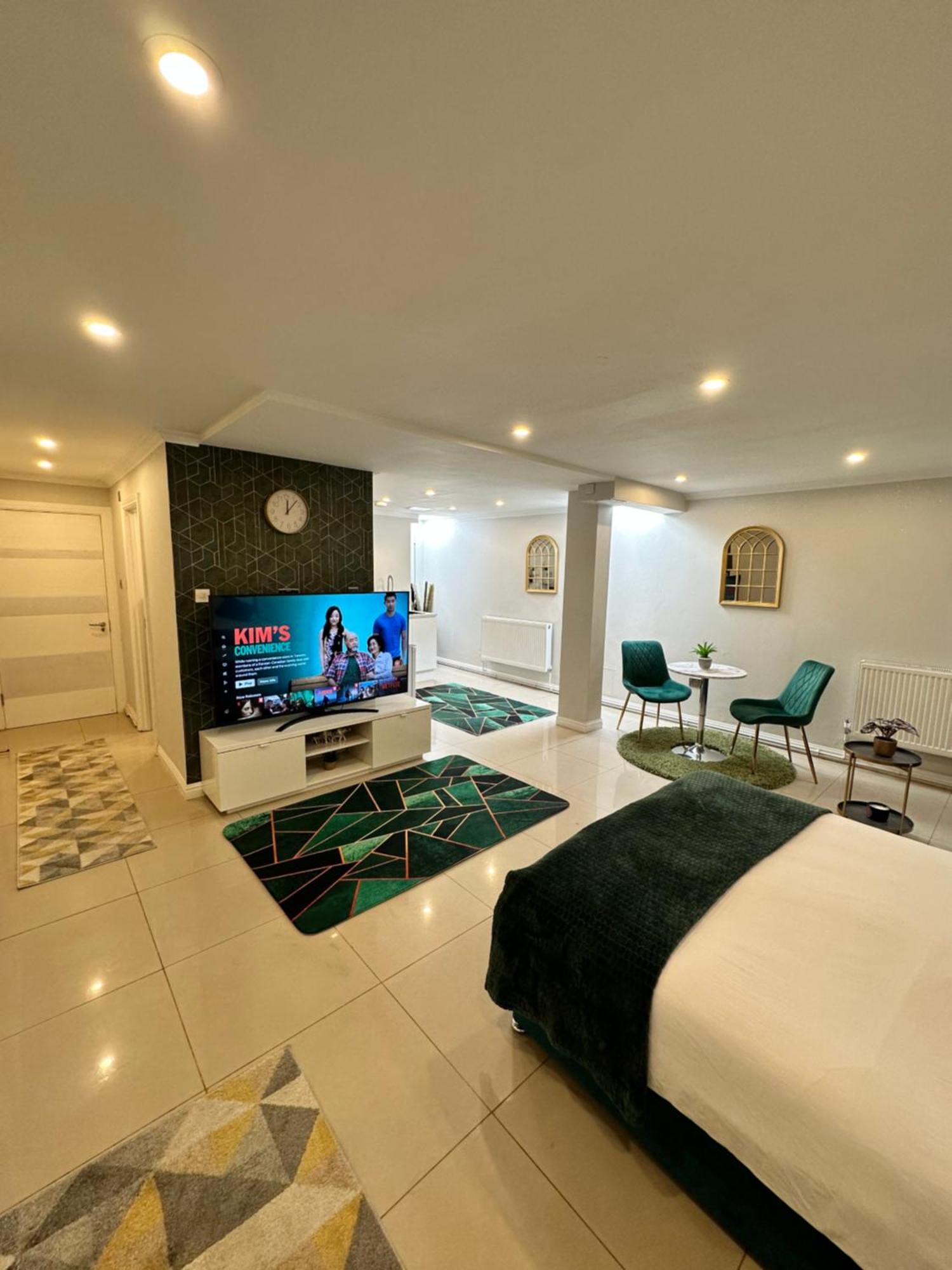 Luxury Studio Apartment Harrow on the Hill Esterno foto