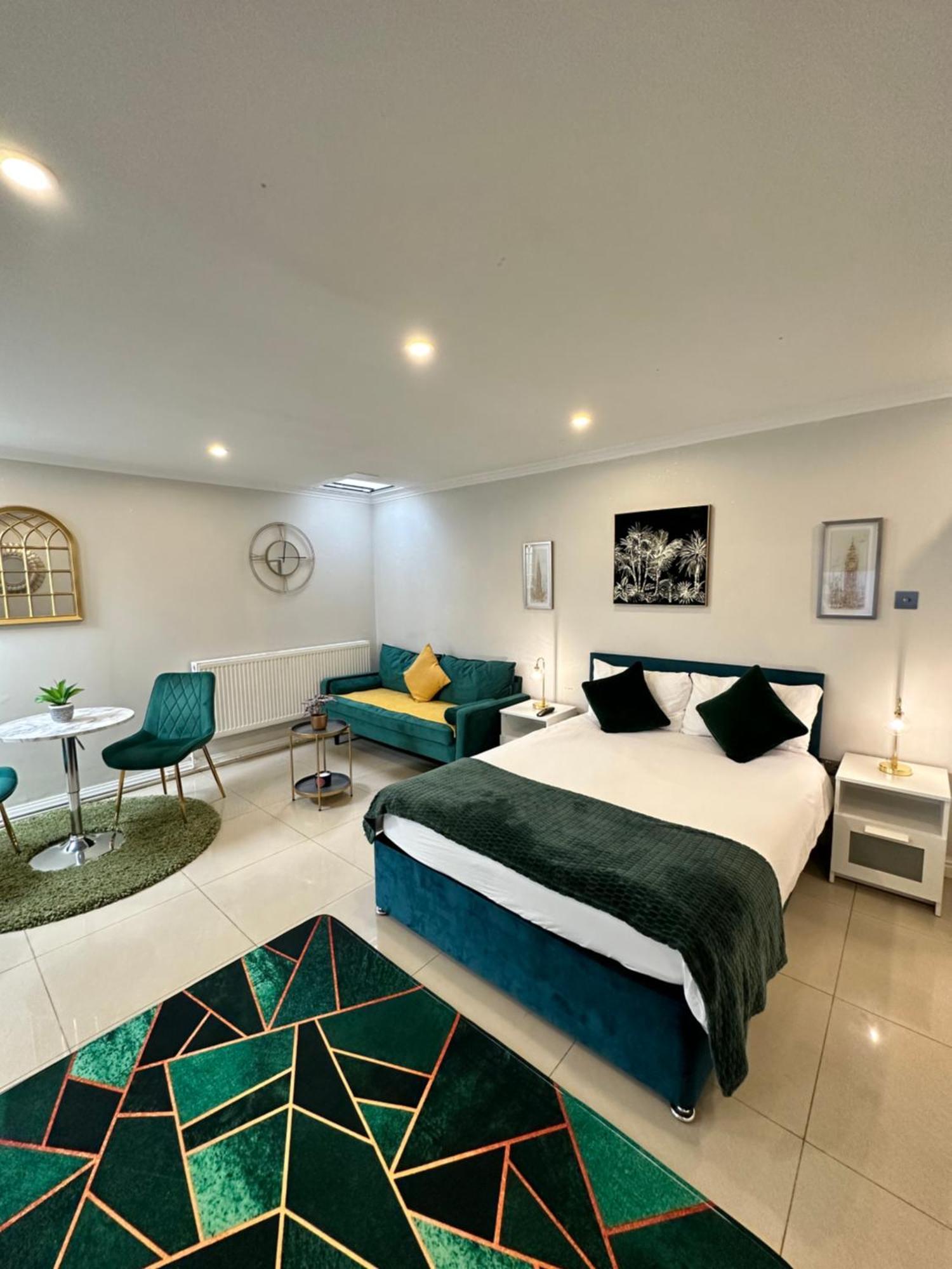 Luxury Studio Apartment Harrow on the Hill Esterno foto