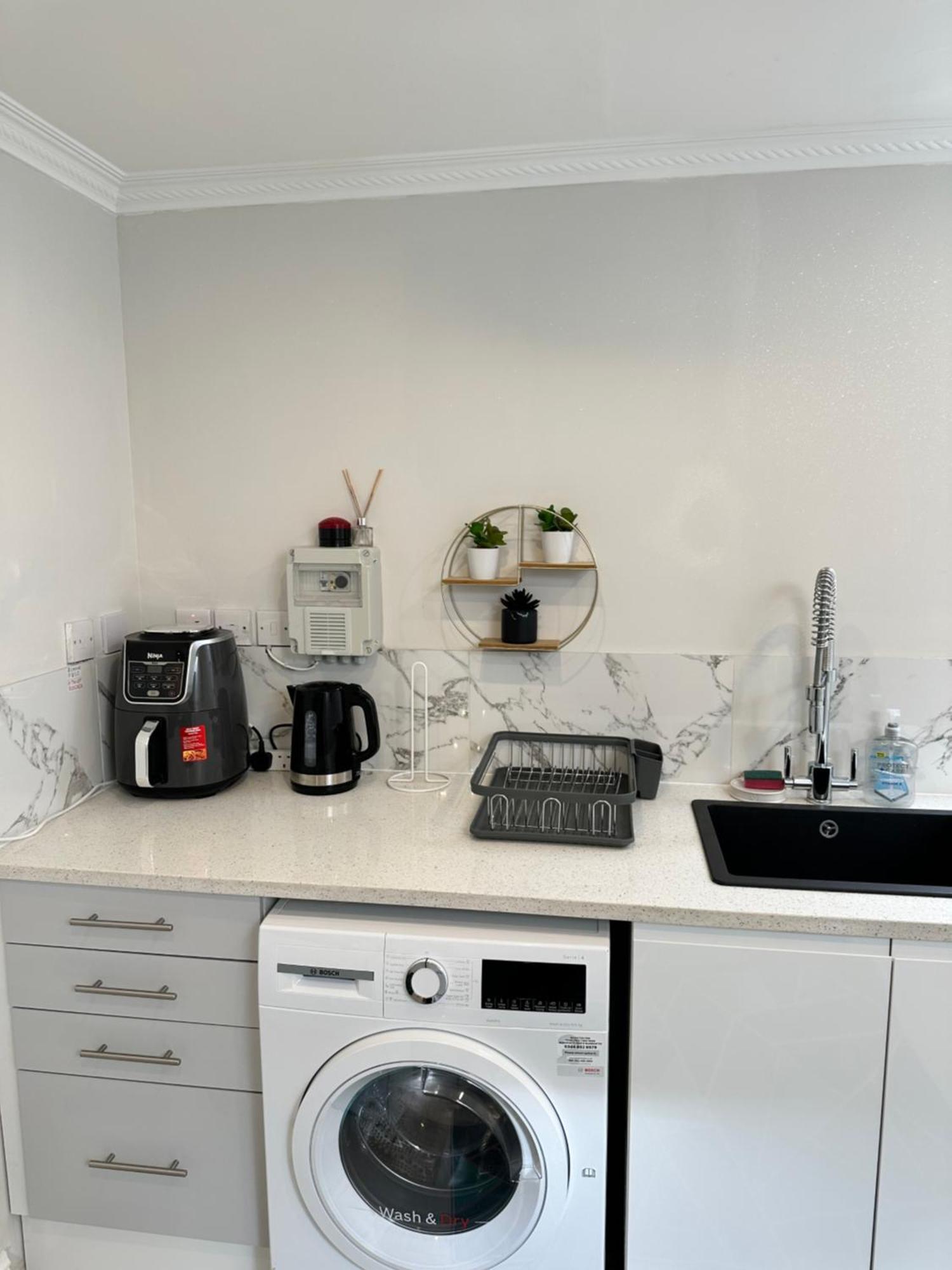 Luxury Studio Apartment Harrow on the Hill Esterno foto