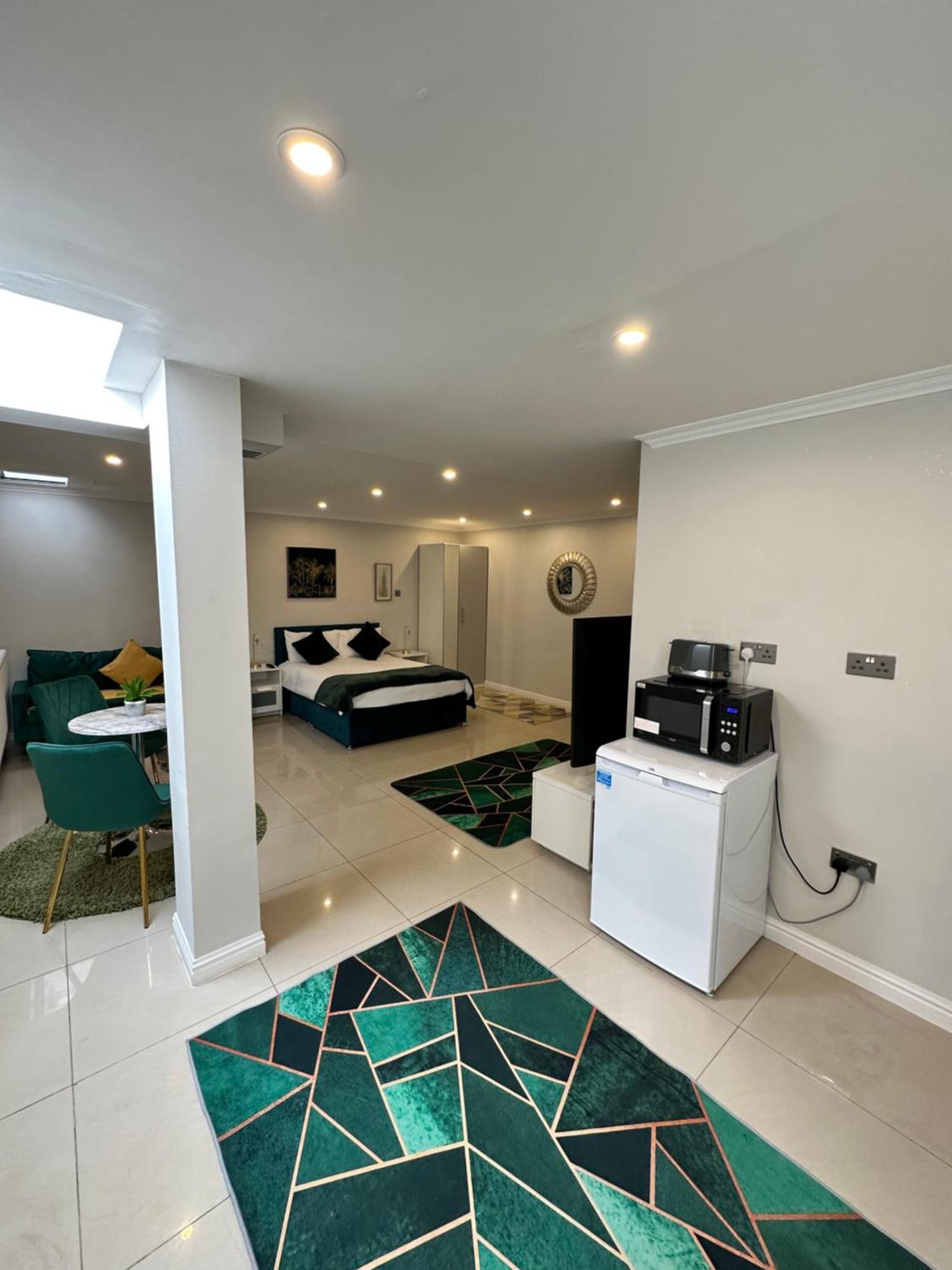 Luxury Studio Apartment Harrow on the Hill Esterno foto