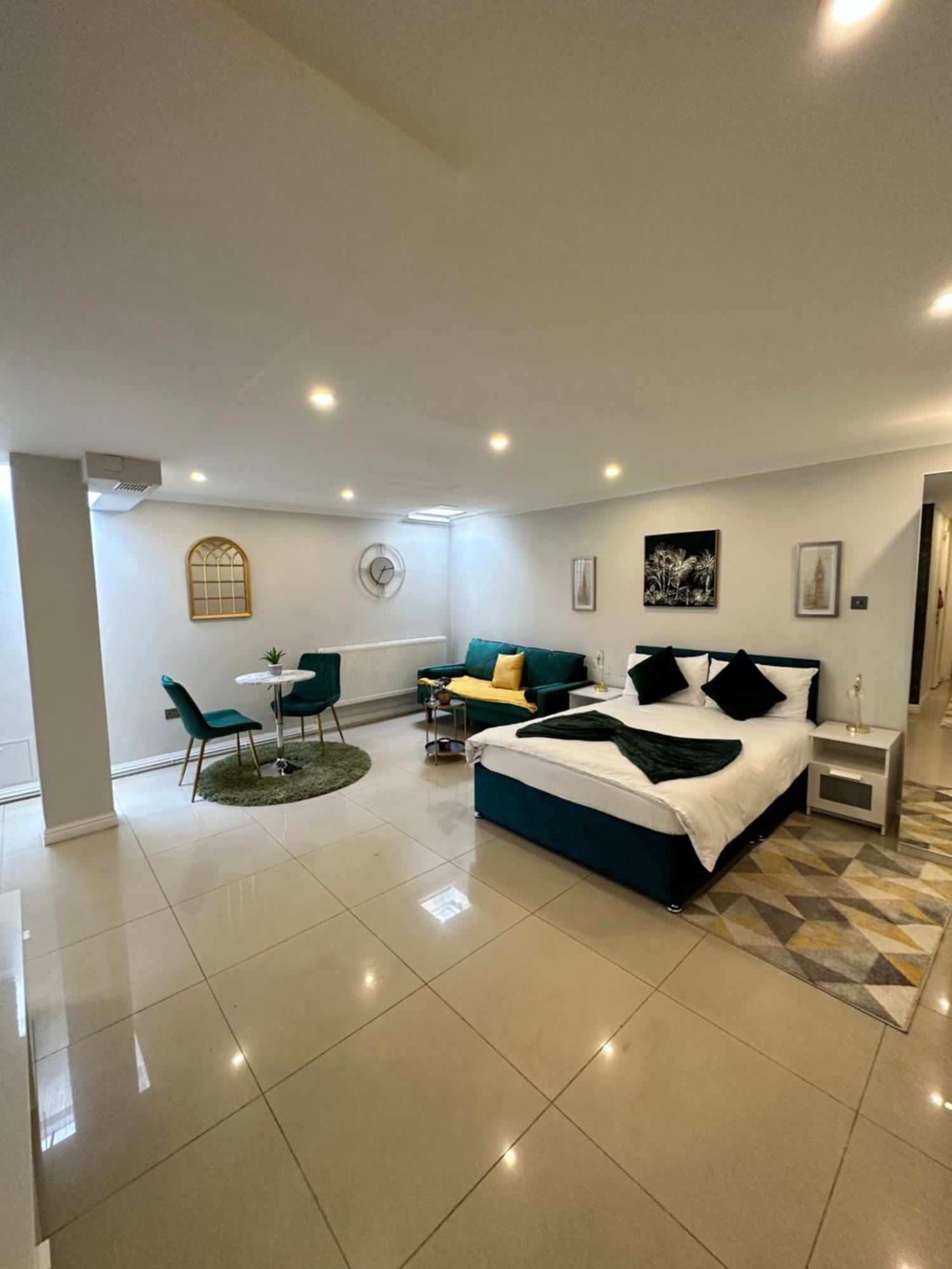 Luxury Studio Apartment Harrow on the Hill Esterno foto