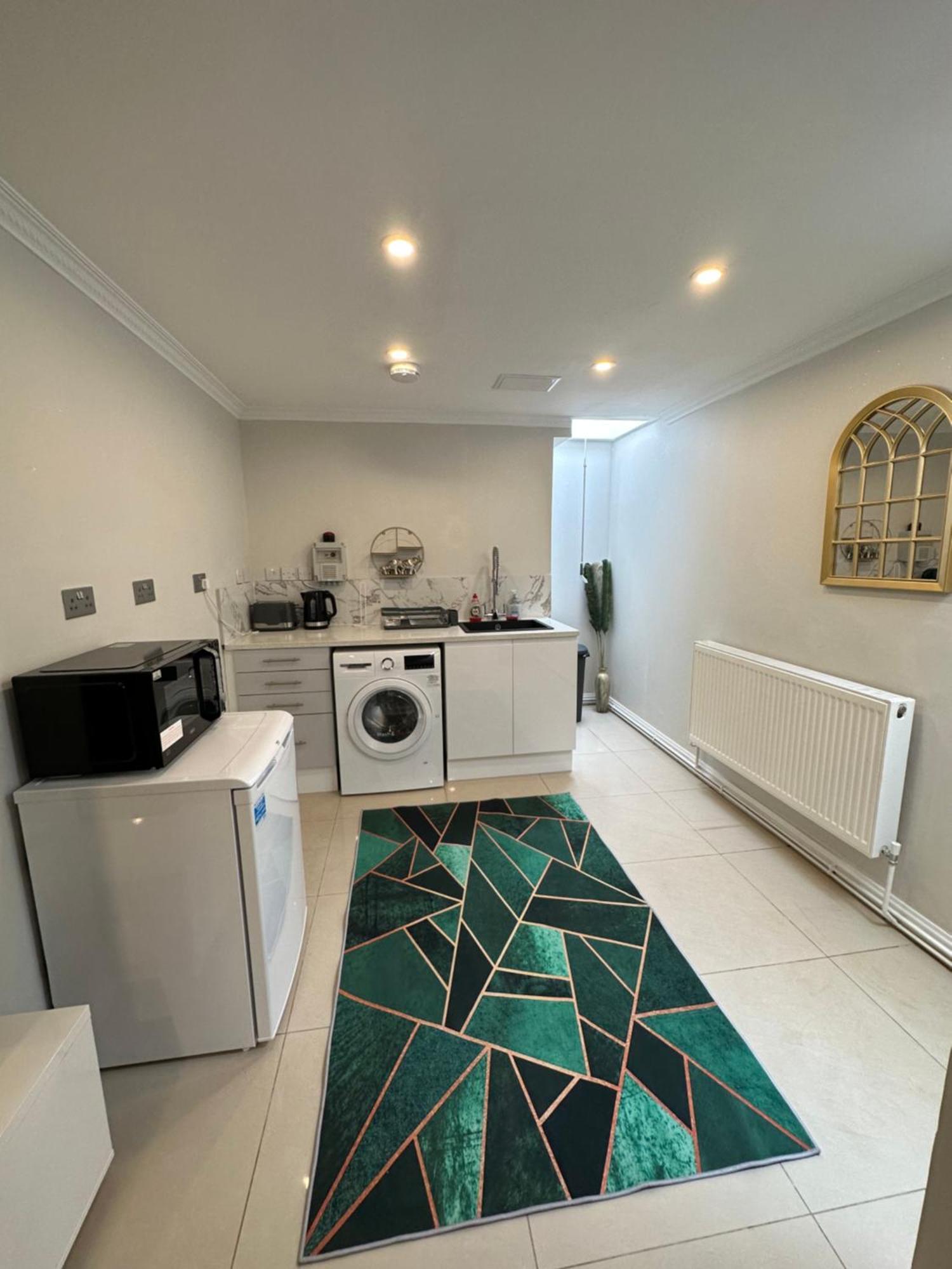 Luxury Studio Apartment Harrow on the Hill Esterno foto